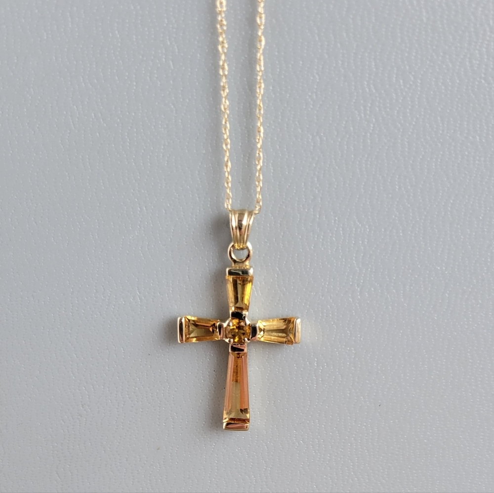 10k Yellow Gold Citrine Cross